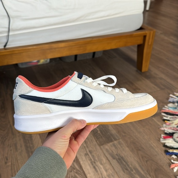 Nike SB Adversary - Picture 3 of 8